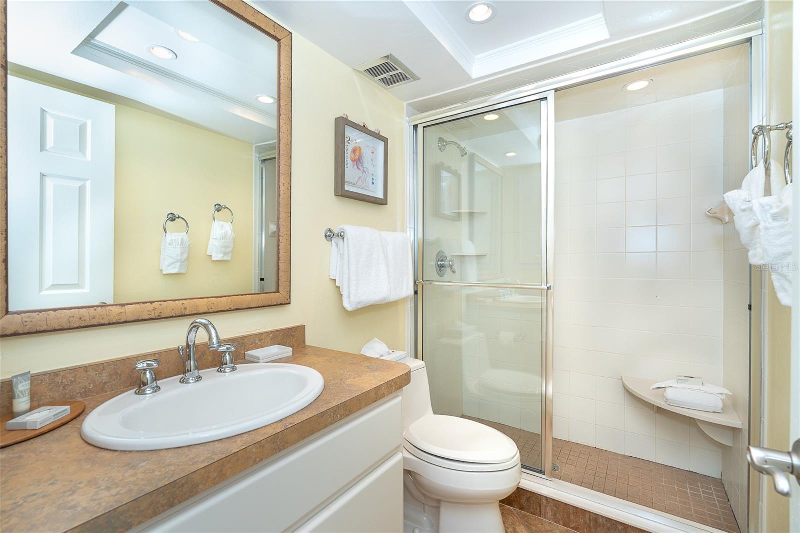 PALM ISLAND VILLAGE BLDG 05 - Residential