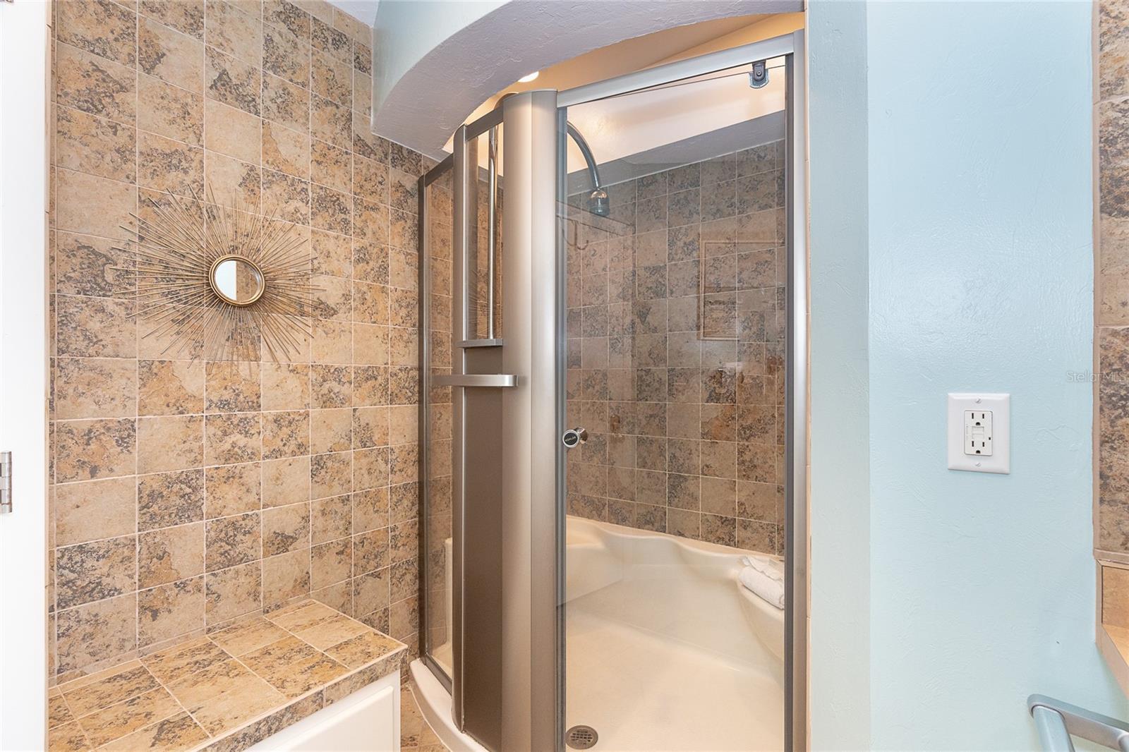 PALM ISLAND VILLAGE BLDG 05 - Residential