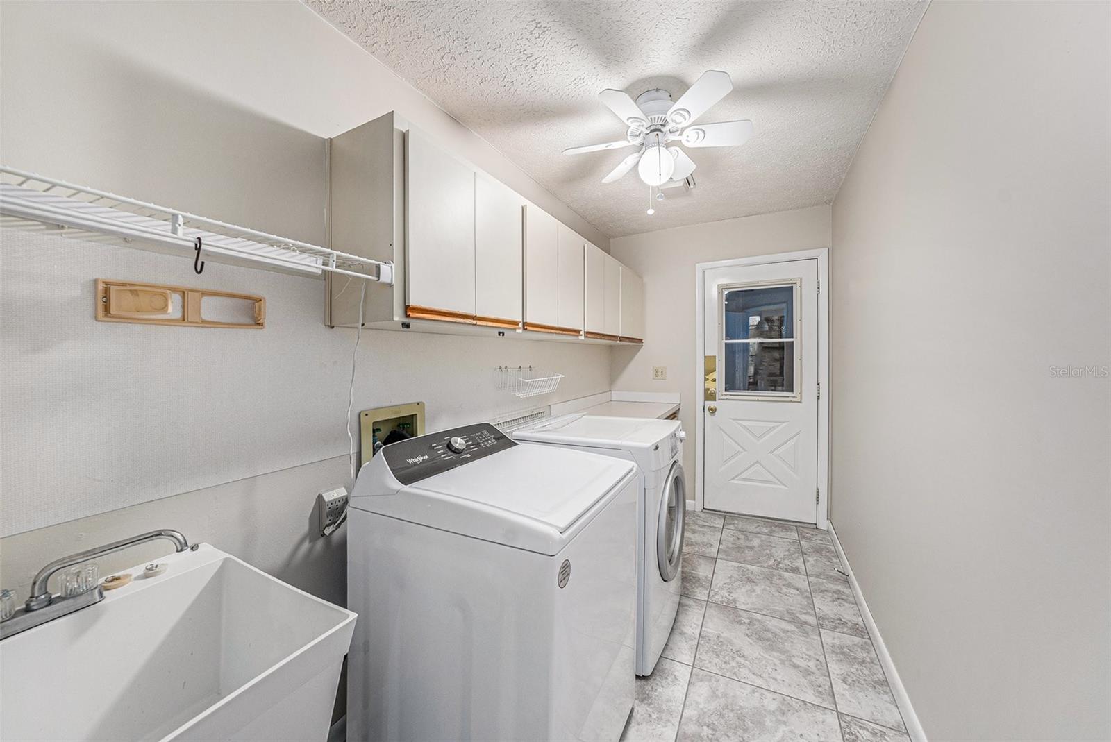 LAKE BERNADETTE GARDENS - Residential