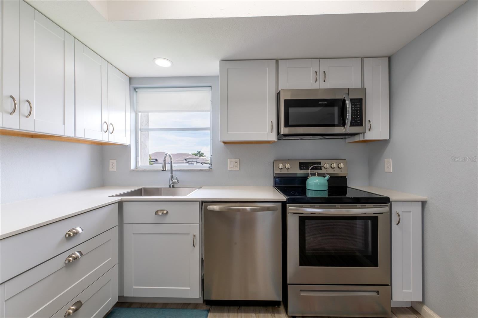 1318 WESLEY DRIVE 124B