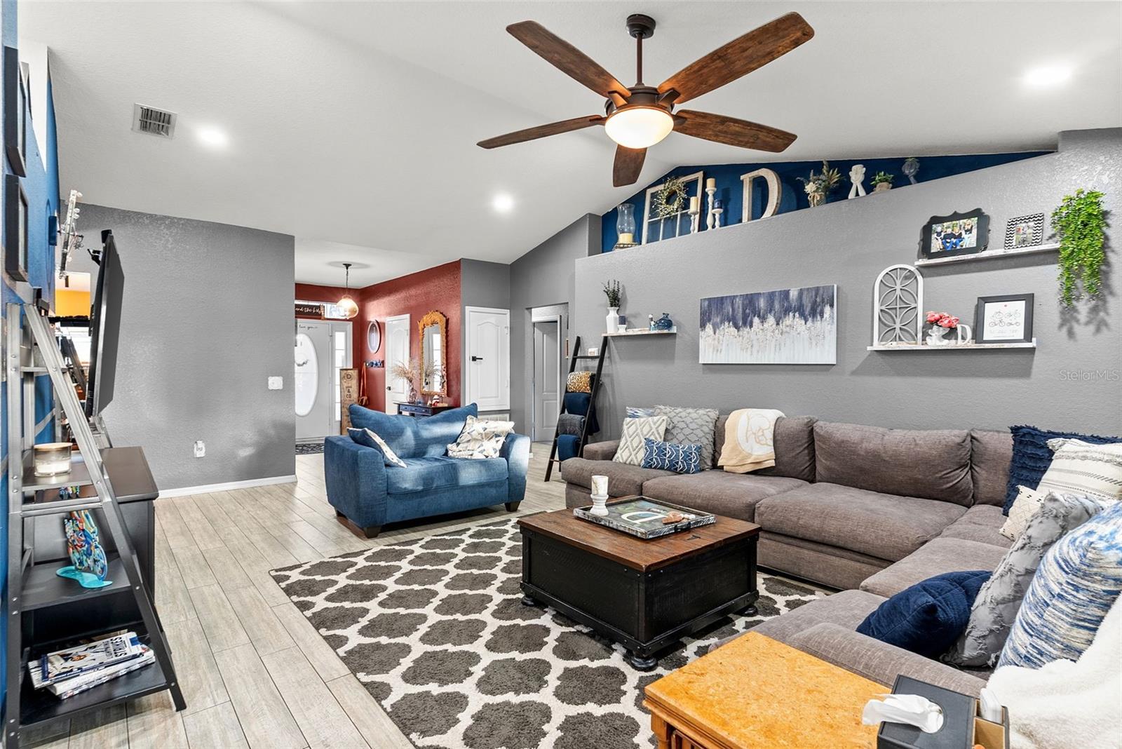 HAMPTON CHASE PH 2 - Residential