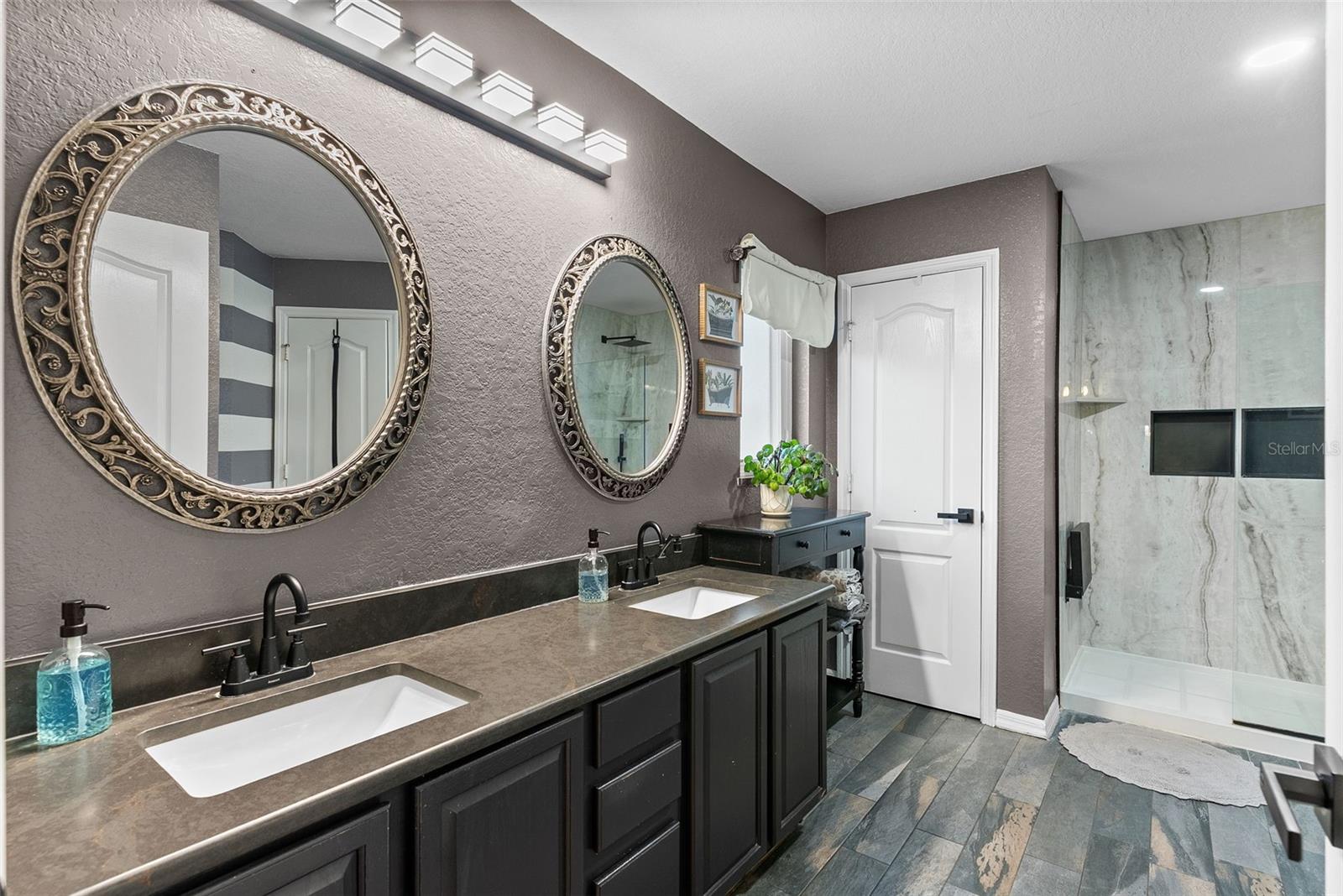 HAMPTON CHASE PH 2 - Residential