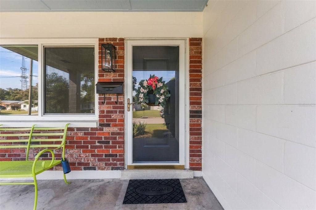 Photo of 2116 W Minnehaha Street, Tampa, FL 33604 (MLS # TB8554630)