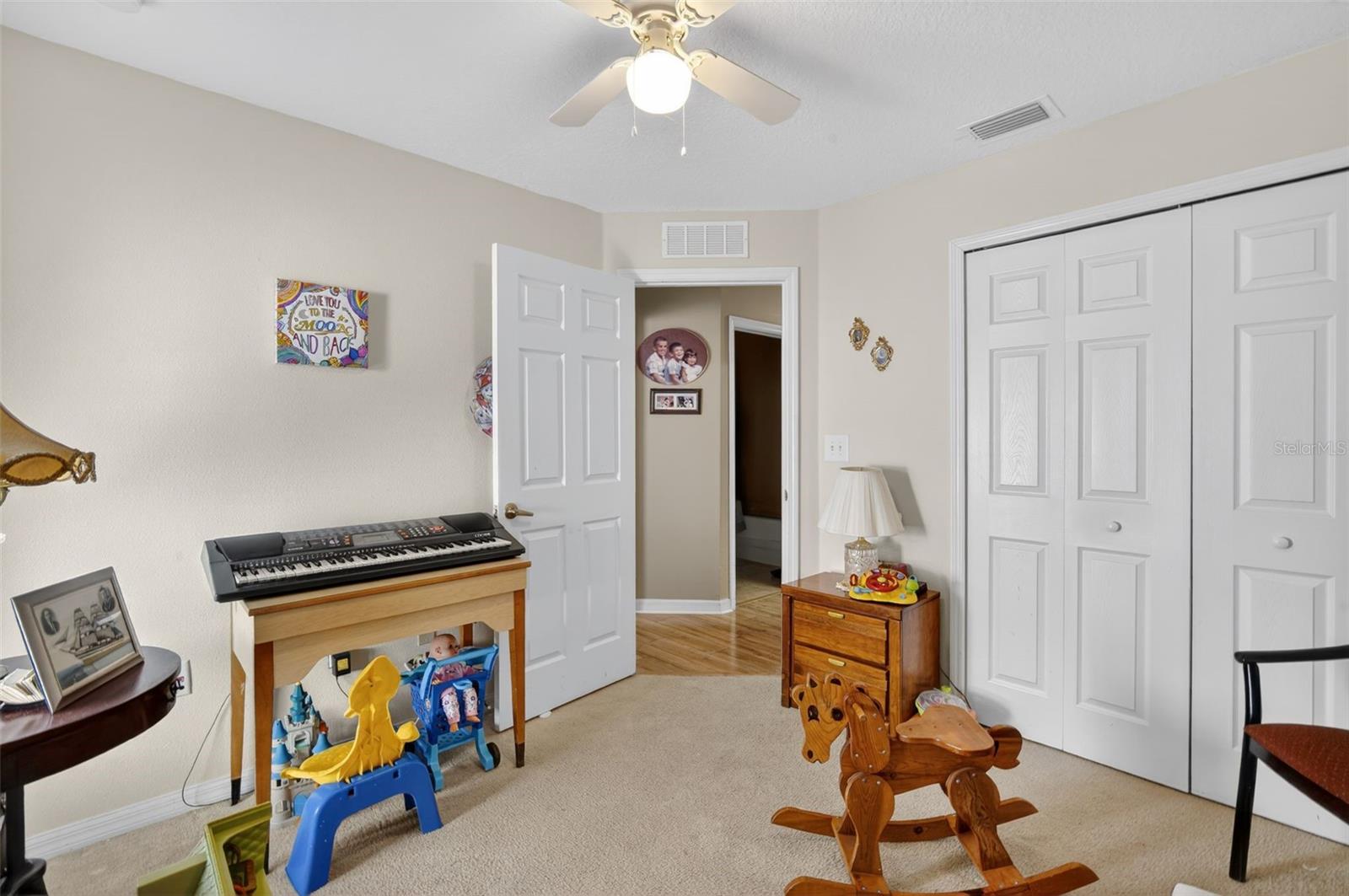 SPRING RIDGE - Residential