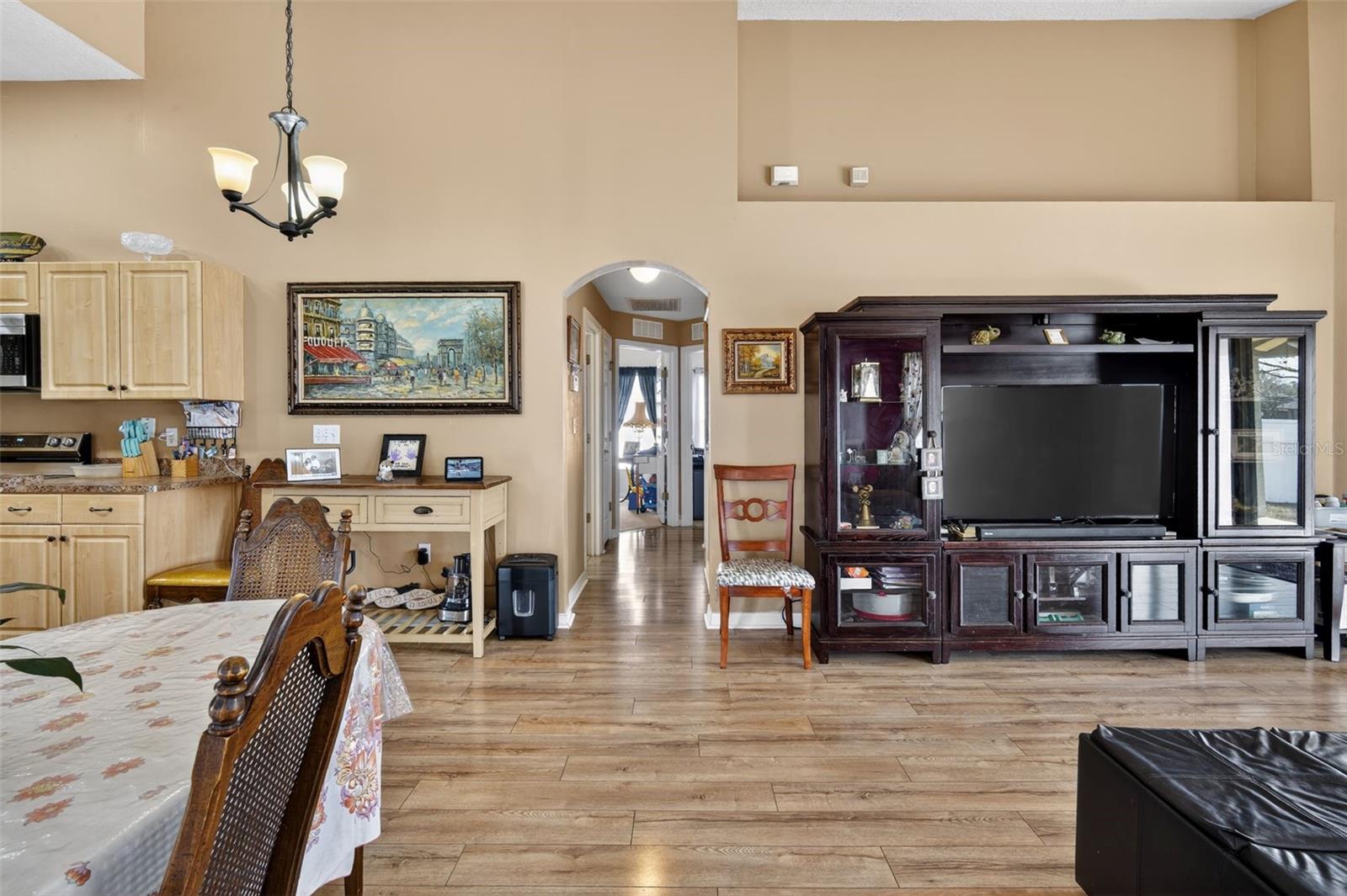 SPRING RIDGE - Residential