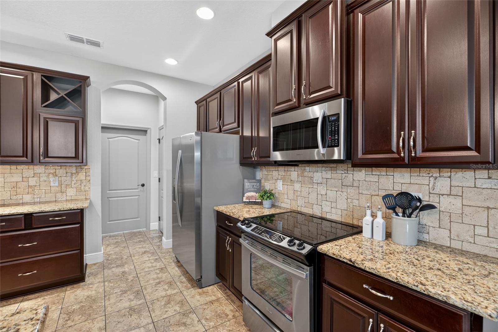 CRENSHAW RESERVE - Residential