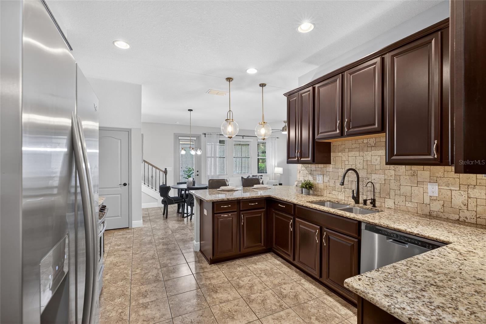 CRENSHAW RESERVE - Residential