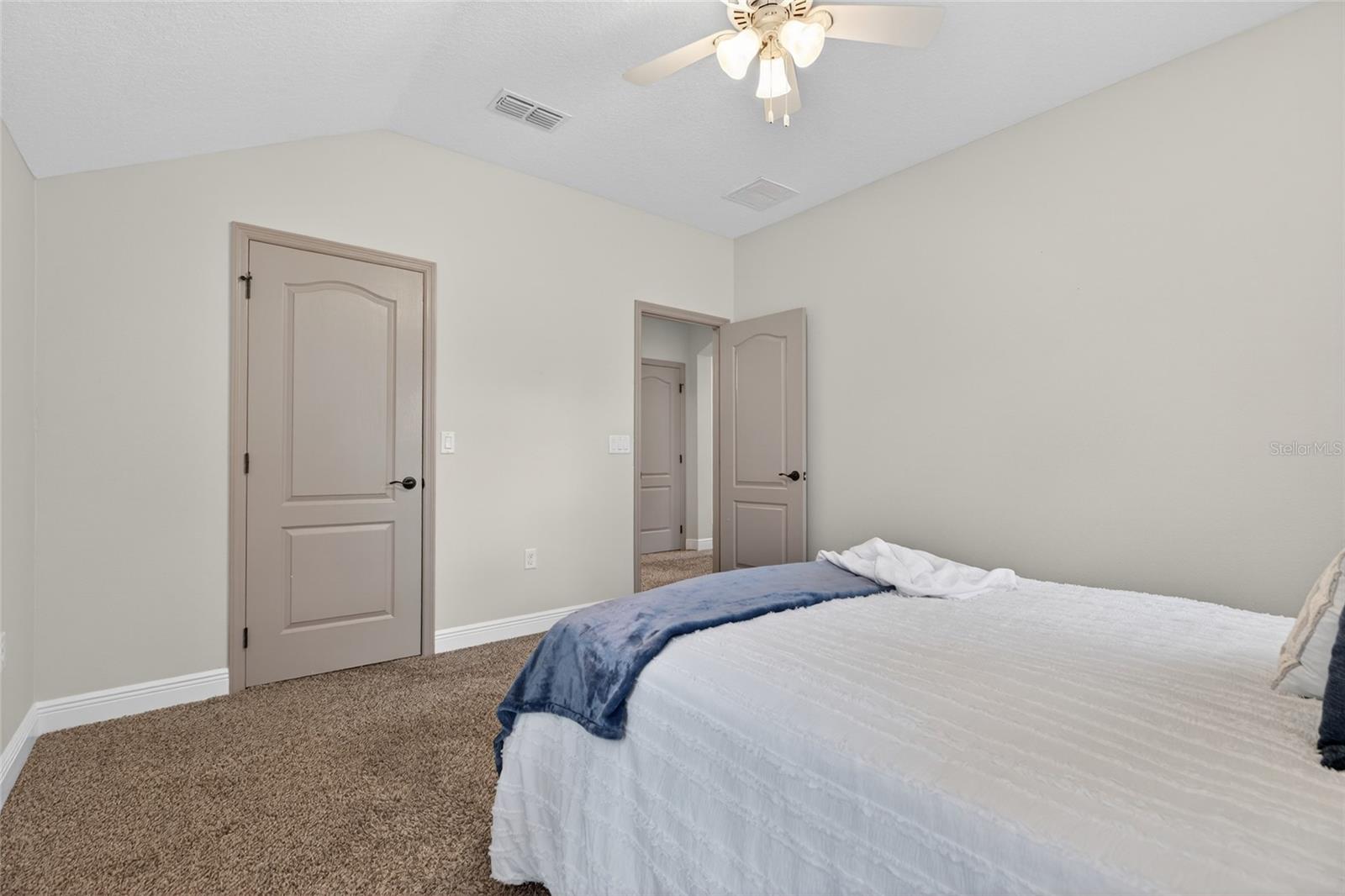 CRENSHAW RESERVE - Residential