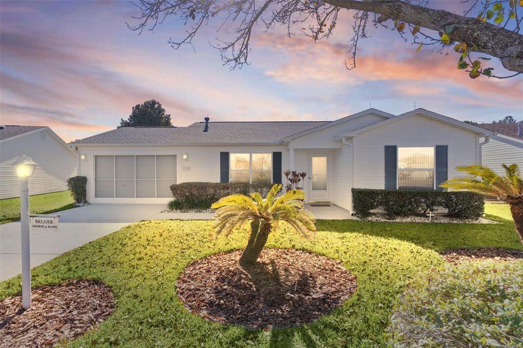 Photo of 1319 Carvello Drive, The Villages, FL 32162 (MLS # G5107209)