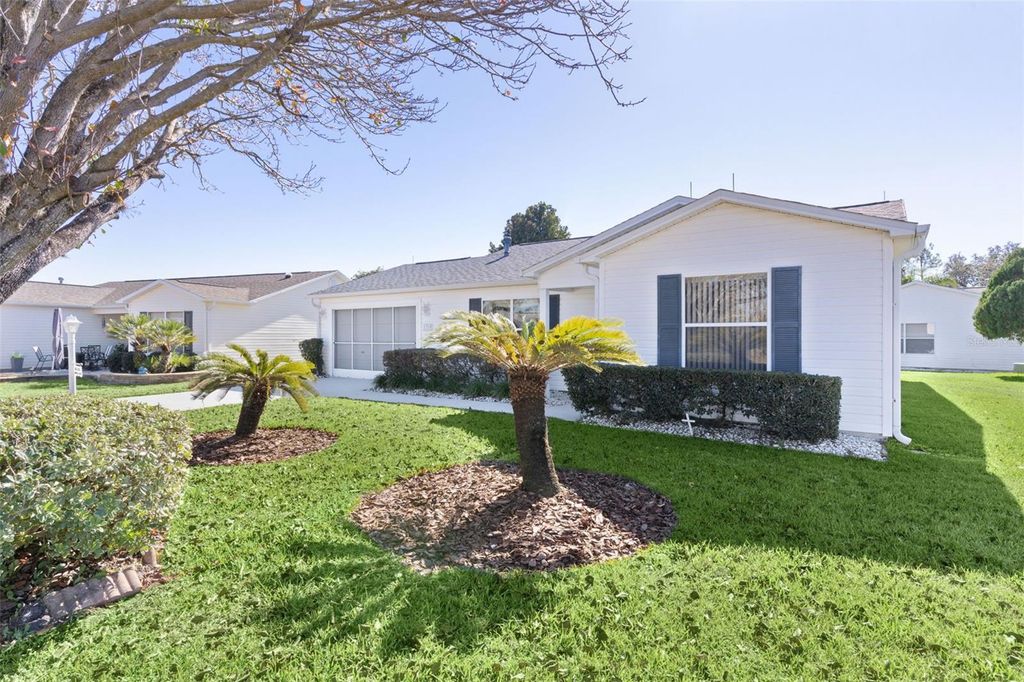 Photo of 1319 Carvello Drive, The Villages, FL 32162 (MLS # G5107209)