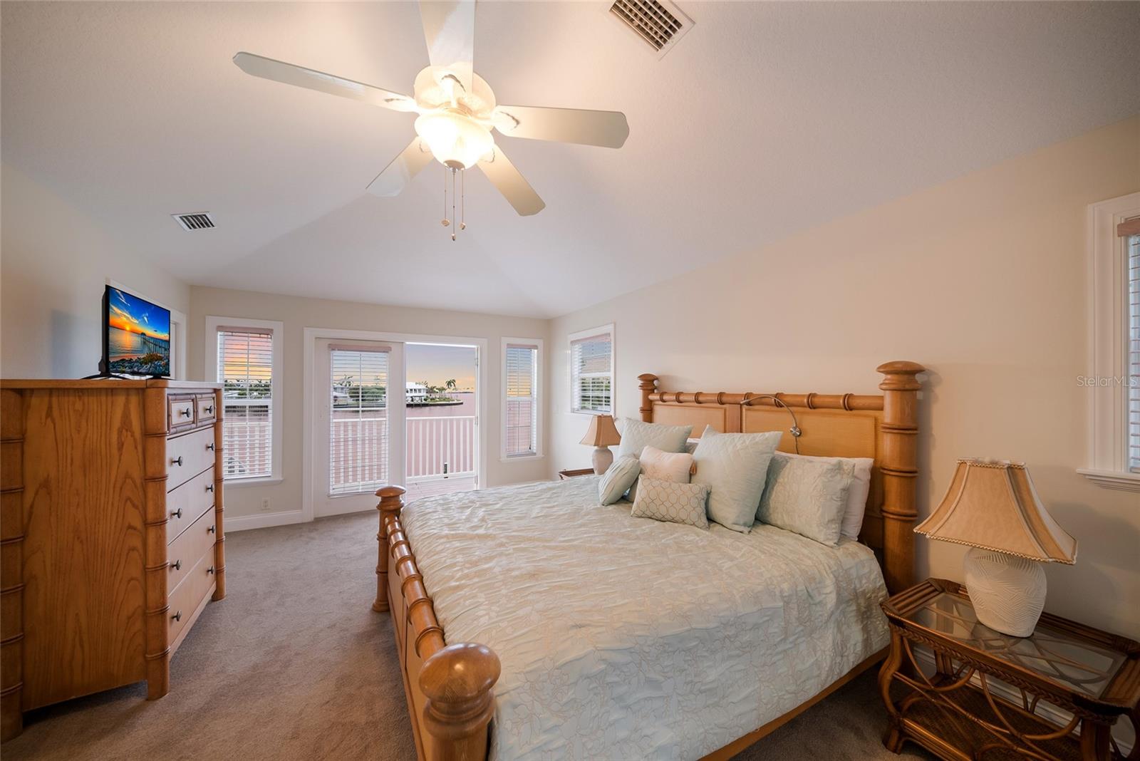 532 70th Street, Holmes Beach, Manatee, 34217, United States, 5 Bedrooms Bedrooms, ,5 BathroomsBathrooms,Residential,For Sale,532 70th Street,A4693681