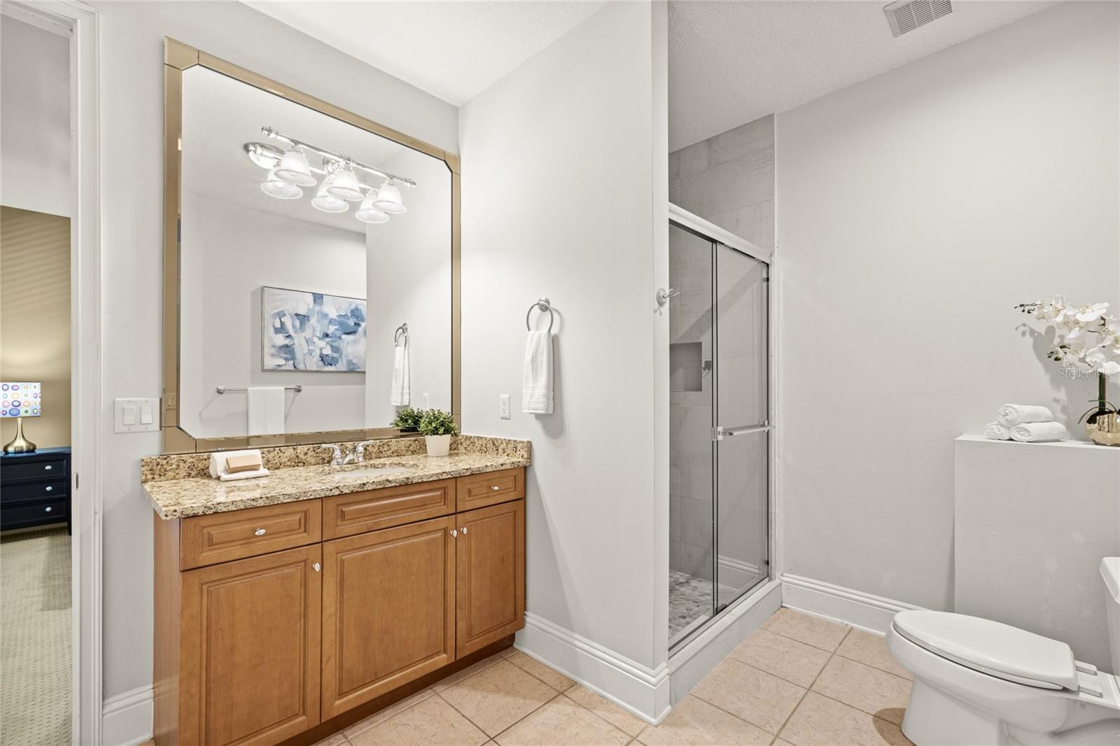 KEENES POINTE - Residential