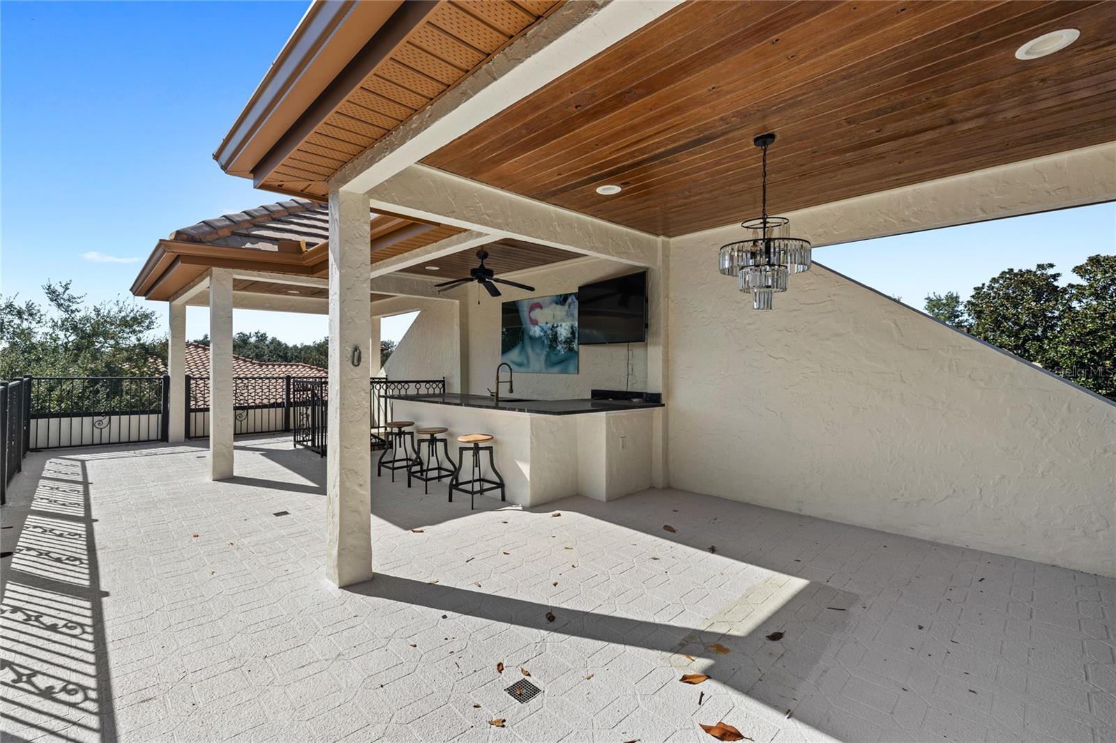 KEENES POINTE - Residential