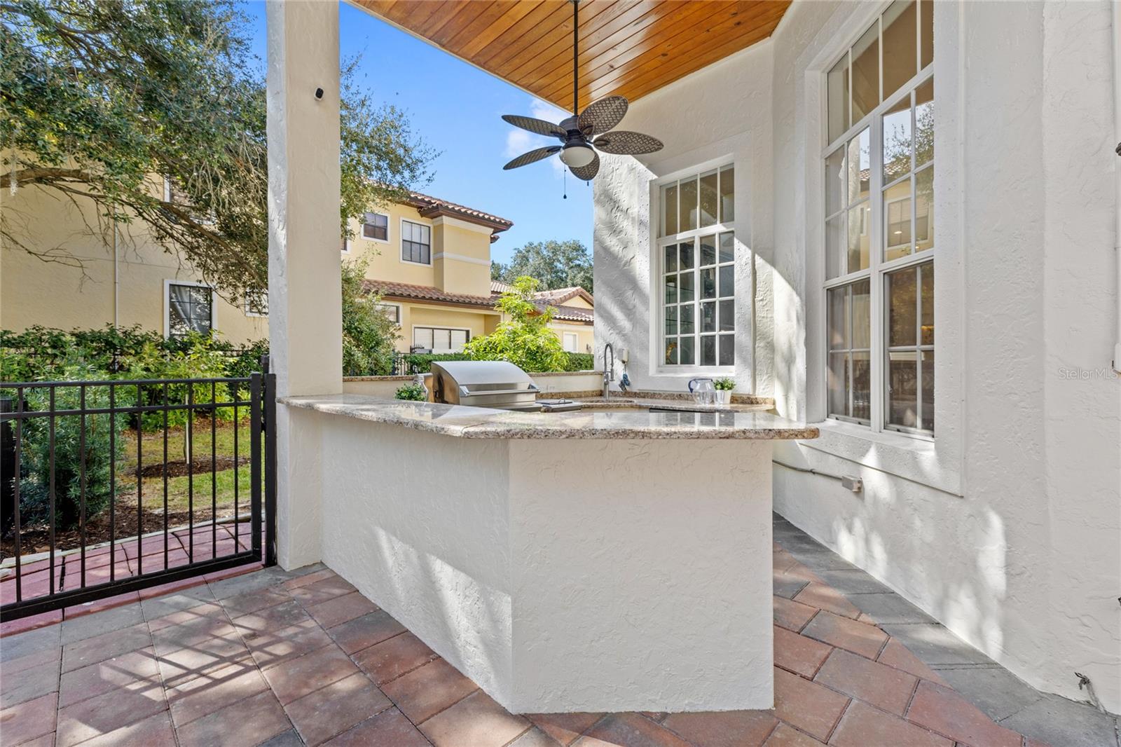 KEENES POINTE - Residential