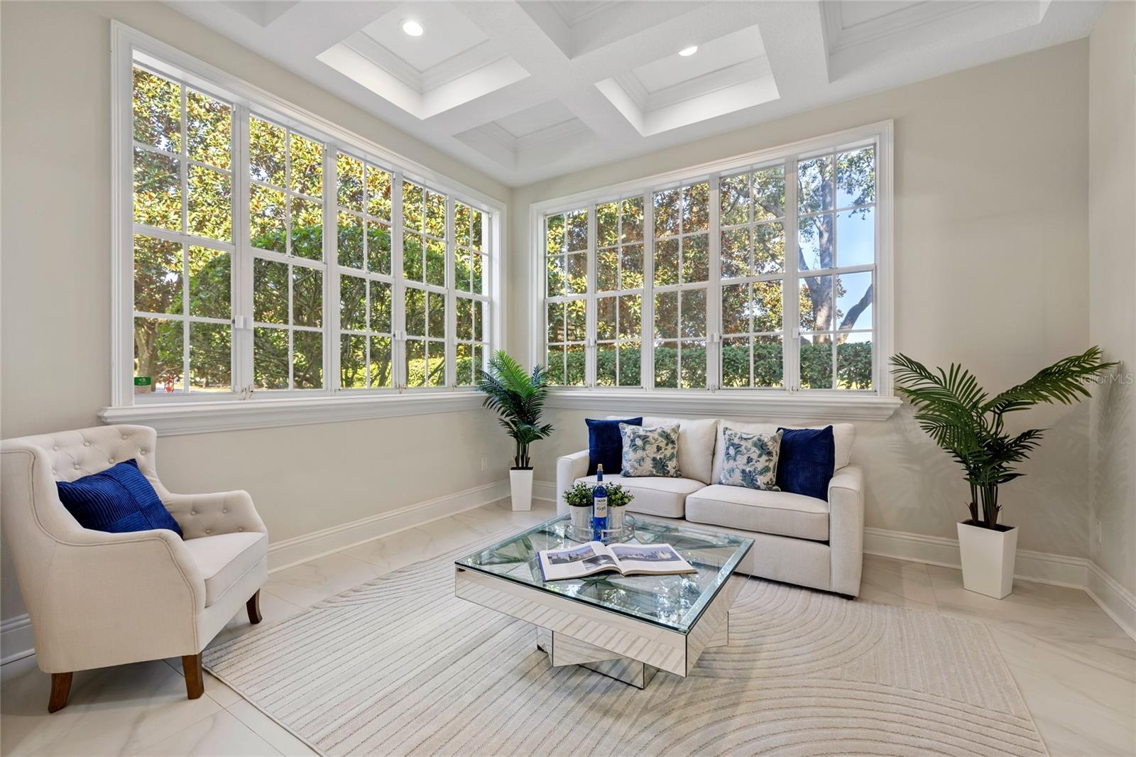 KEENES POINTE - Residential