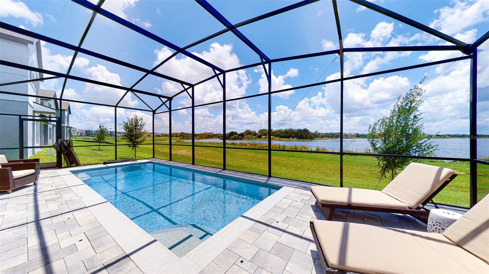 SAND LAKE SOUND - Residential