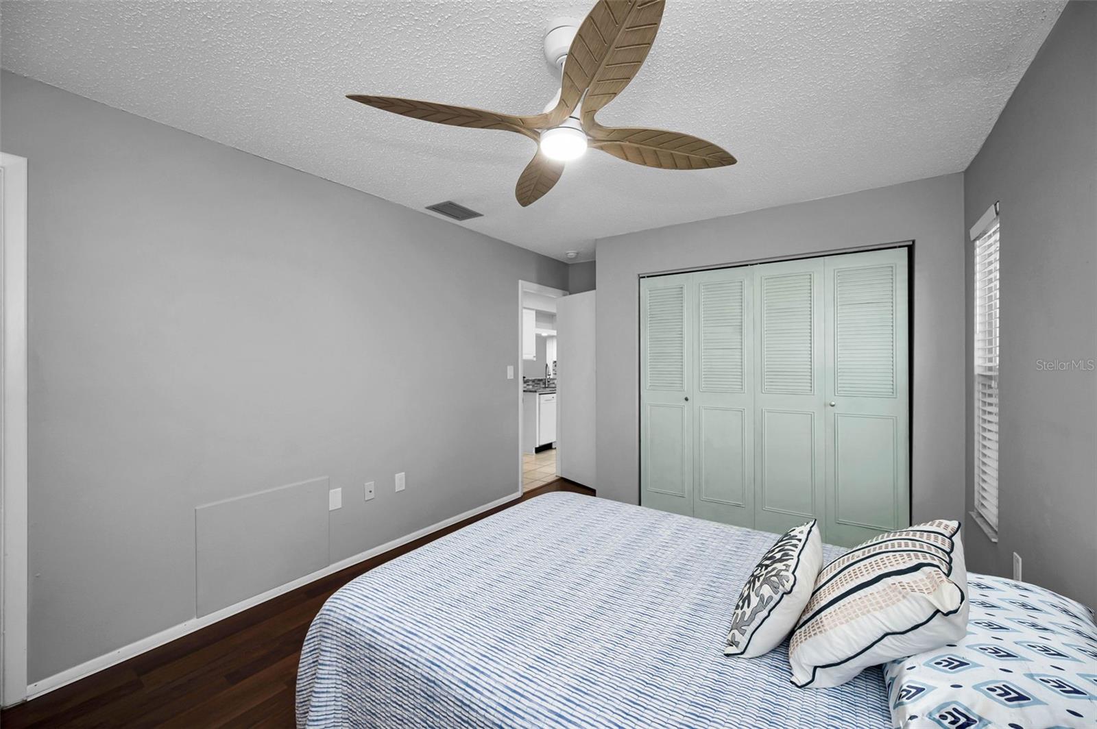 HEATHER HILL APTS - Residential