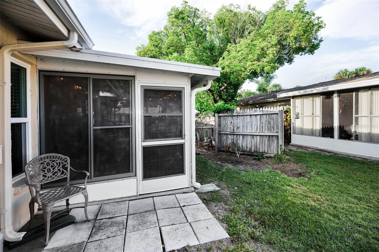 HEATHER HILL APTS - Residential