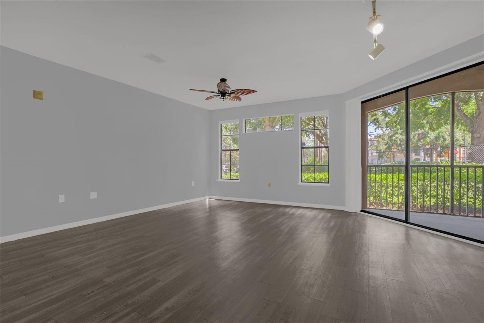 6177 METROWEST BOULEVARD 101