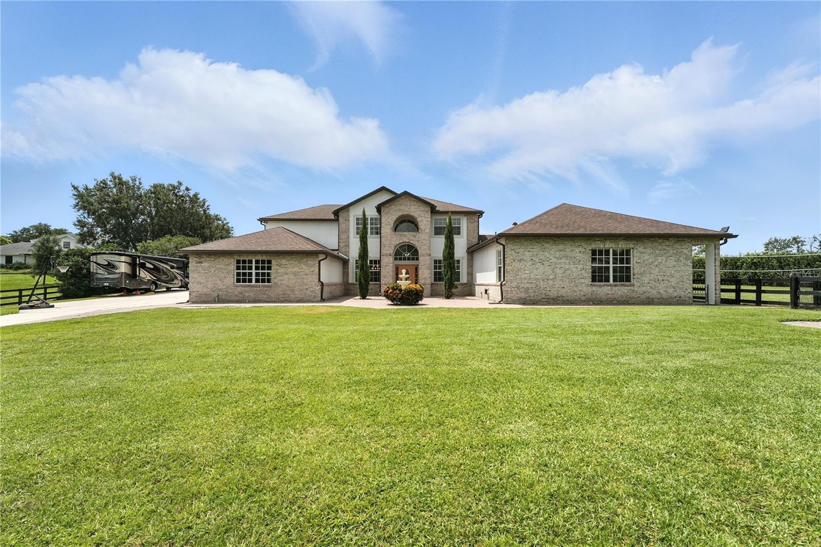 15350 ARABIAN WAY