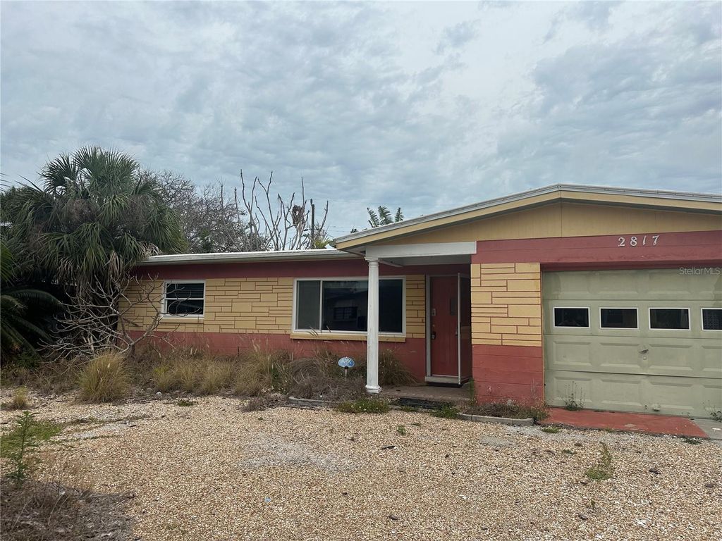 Photo of 2817 Miriam Street S, Gulfport, FL 33711 (MLS # TB8385501)