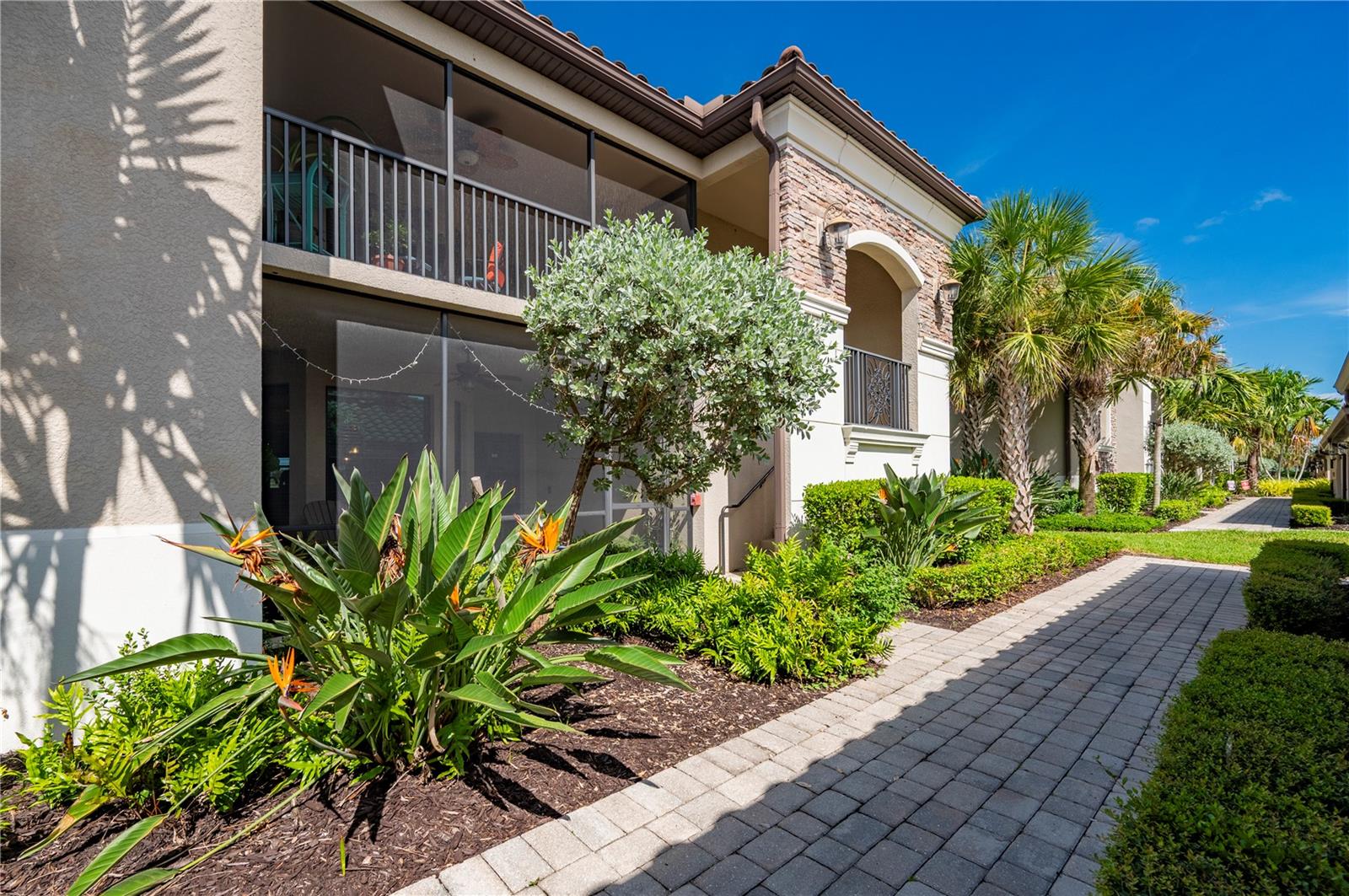 LAKEWOOD NATIONAL - Residential