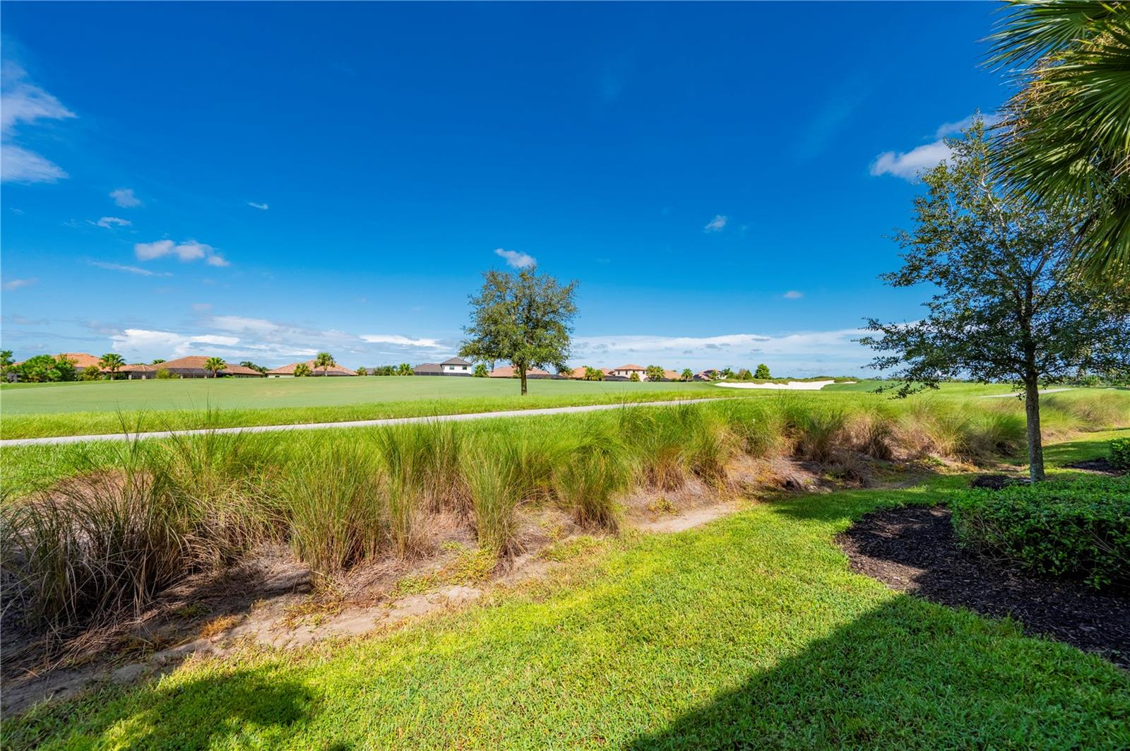 LAKEWOOD NATIONAL - Residential