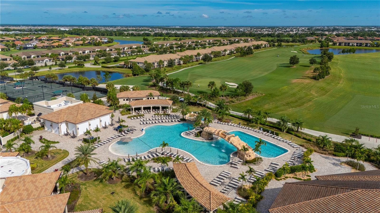 LAKEWOOD NATIONAL - Residential