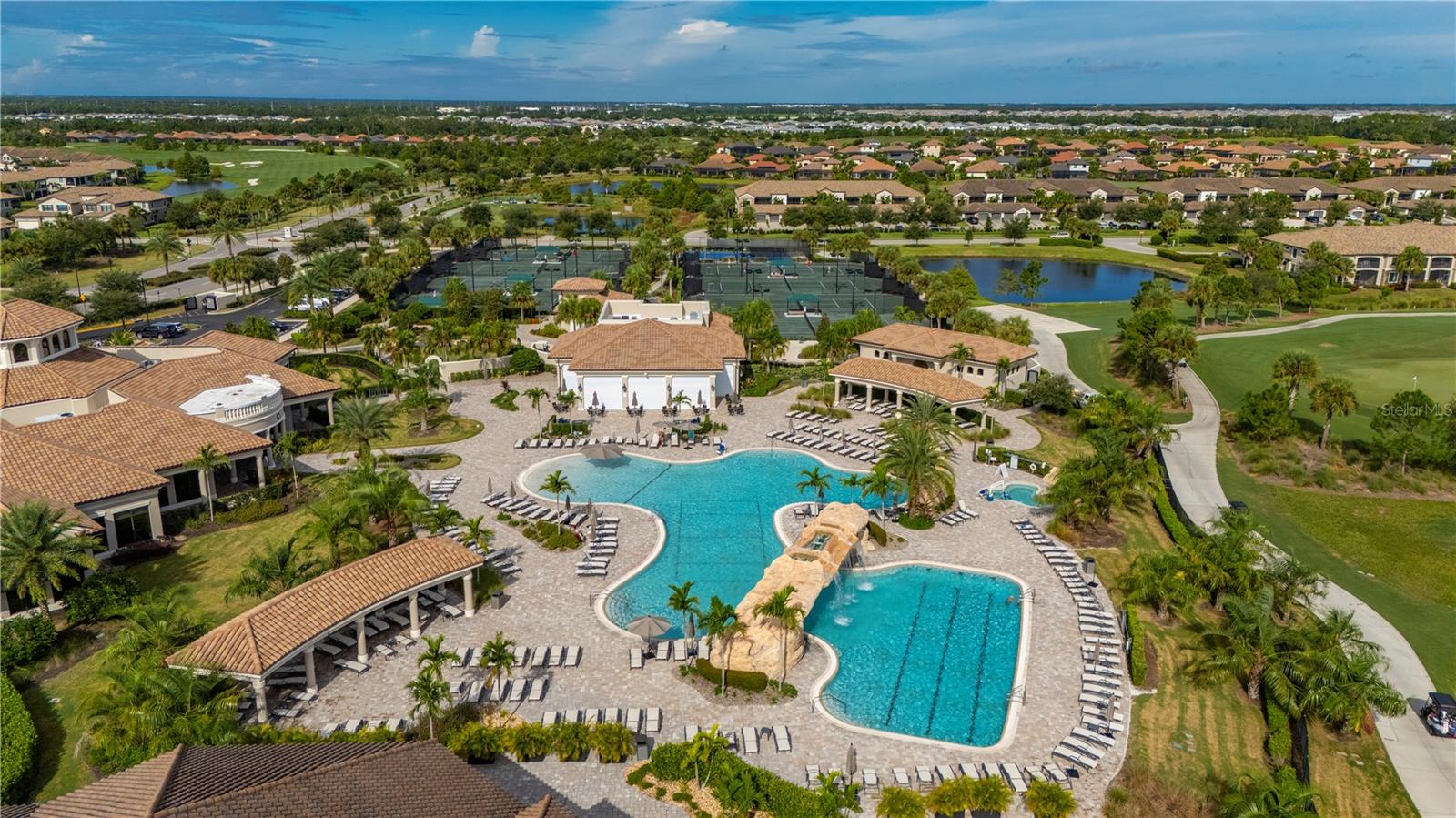 LAKEWOOD NATIONAL - Residential