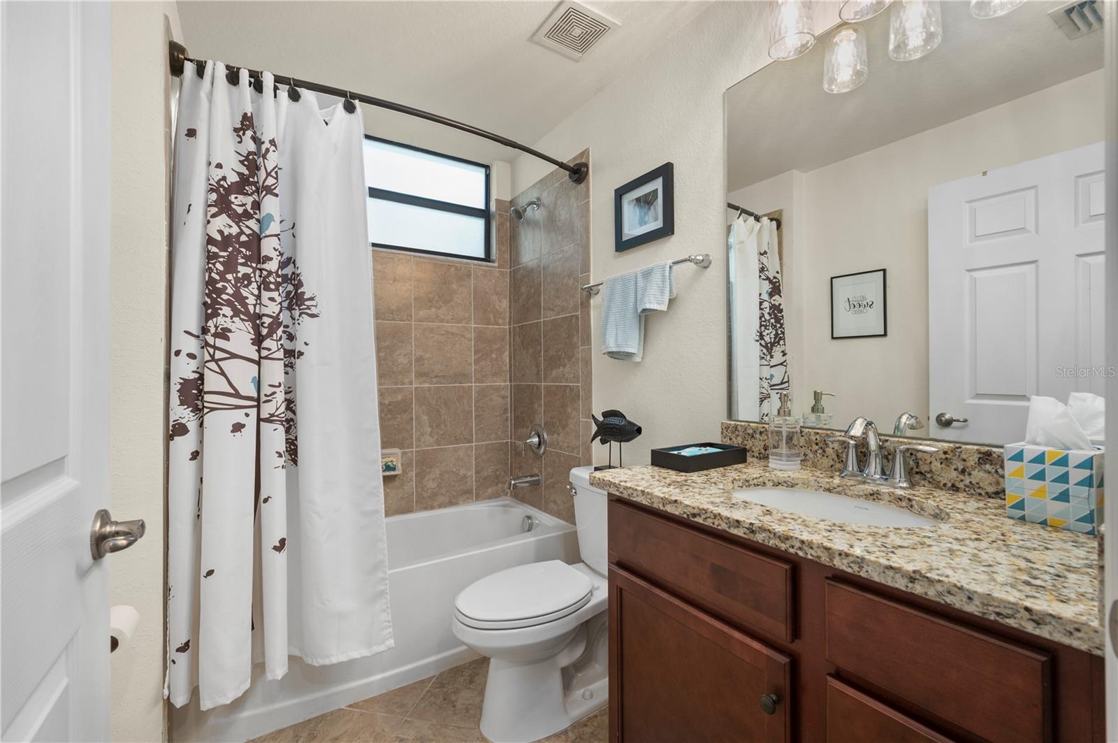 LAKEWOOD NATIONAL - Residential