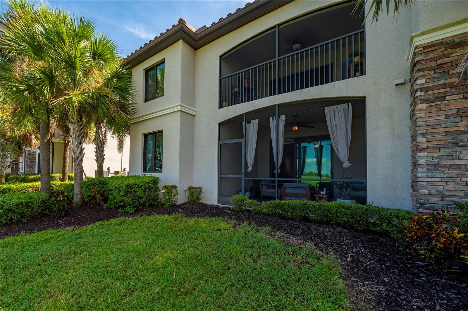 LAKEWOOD NATIONAL - Residential