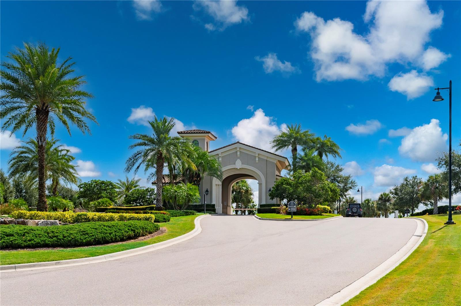 LAKEWOOD NATIONAL - Residential
