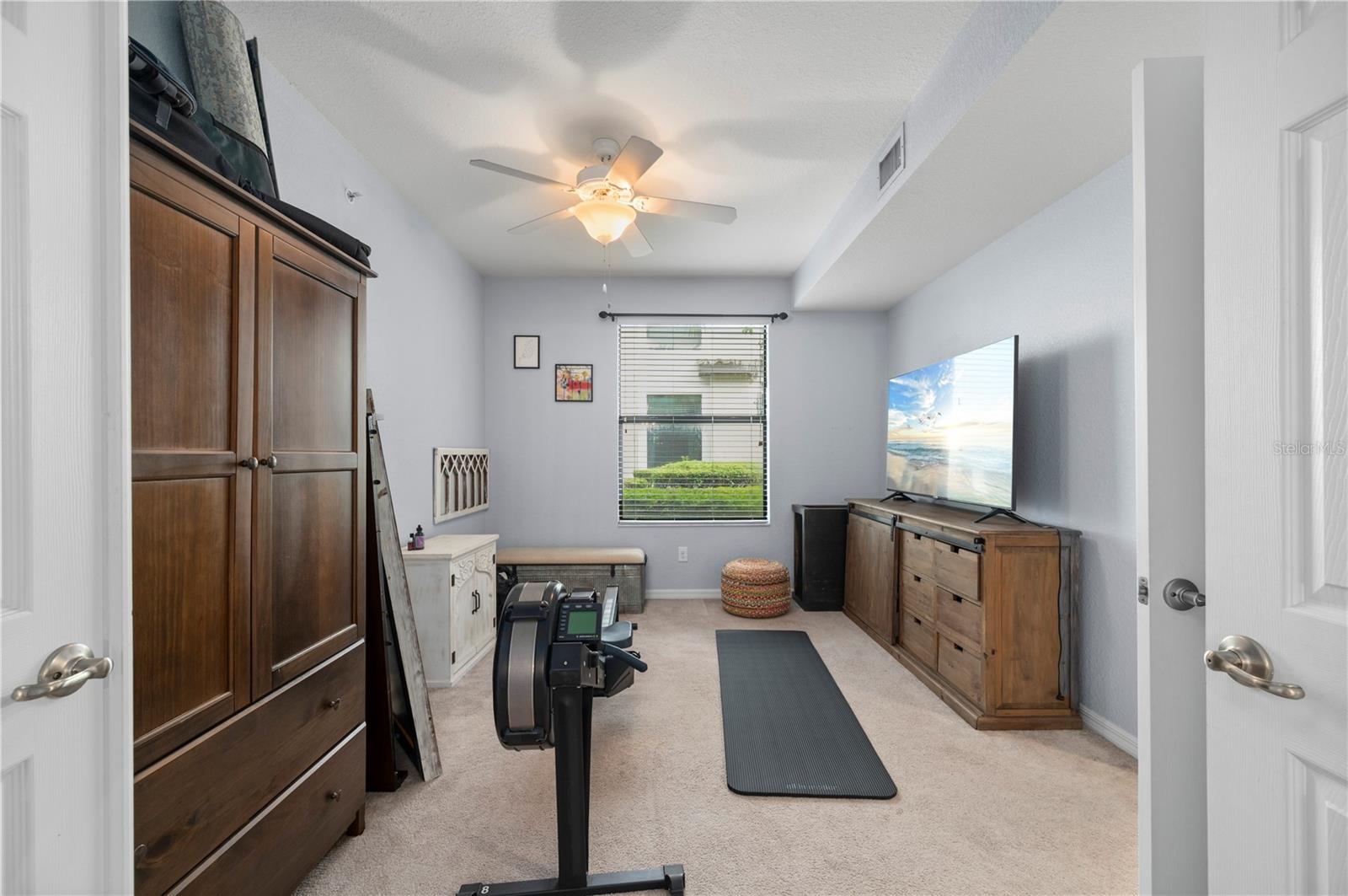 LAKEWOOD NATIONAL - Residential