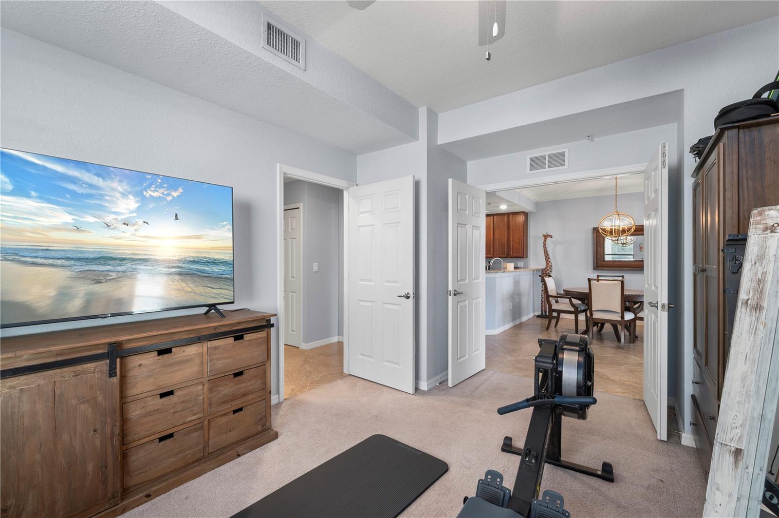 LAKEWOOD NATIONAL - Residential