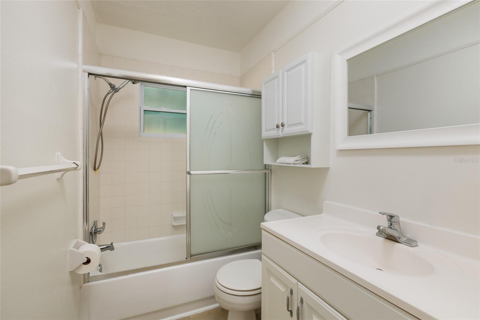 OAKHURST GROVES - Residential