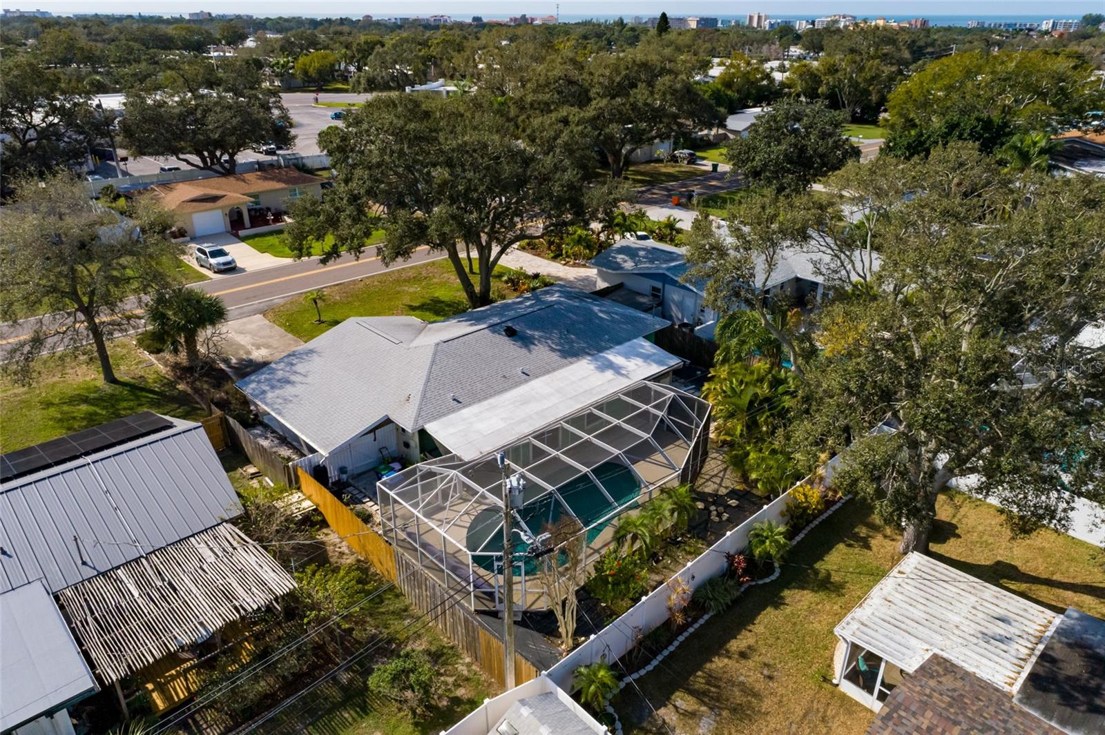 OAKHURST GROVES - Residential