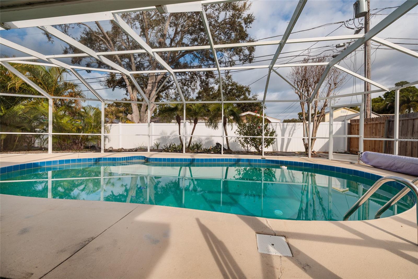 OAKHURST GROVES - Residential