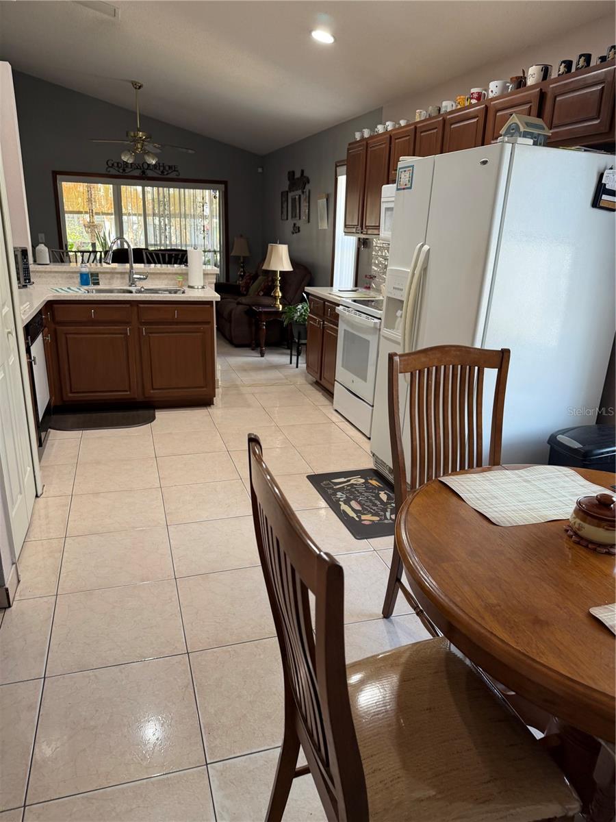 CRYSTAL COVE - Residential