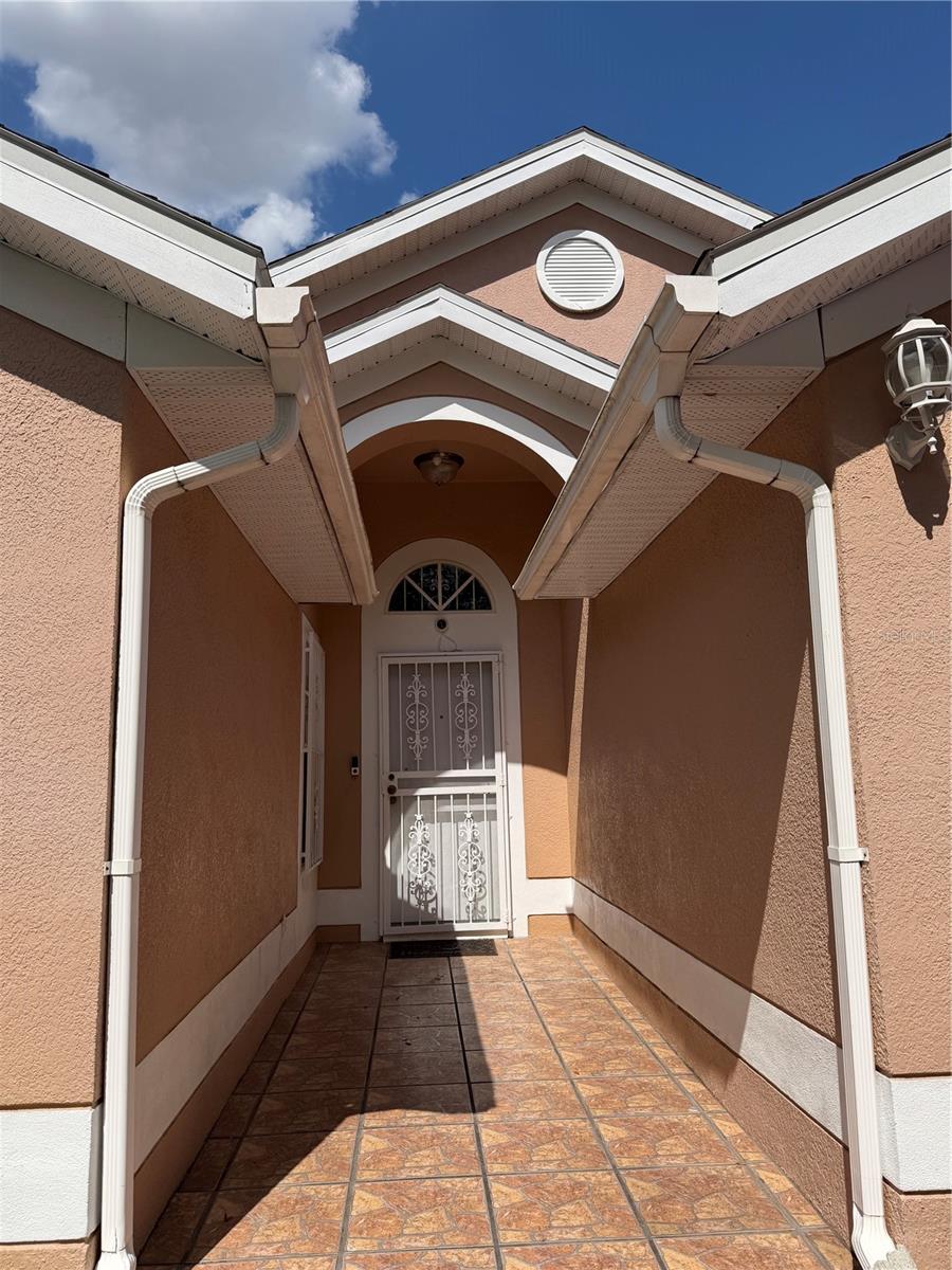 CRYSTAL COVE - Residential