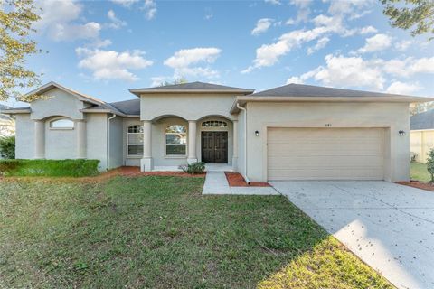 A home in AUBURNDALE