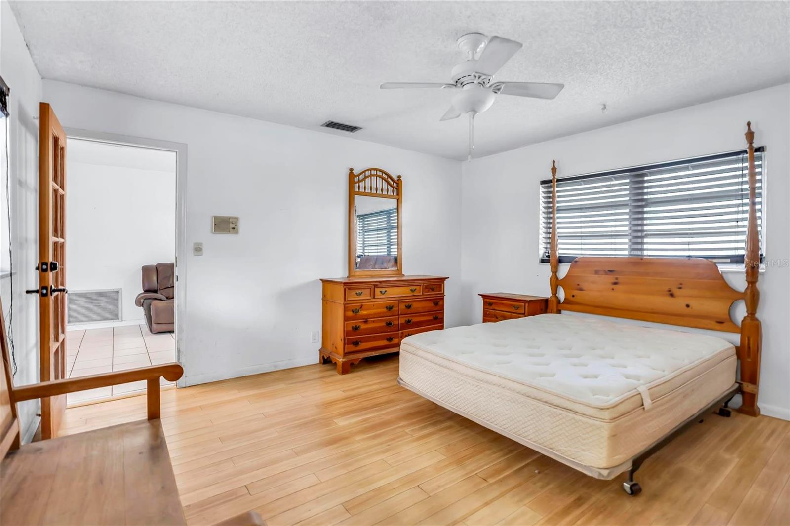 CHEVY CHASE AMD OF - Residential