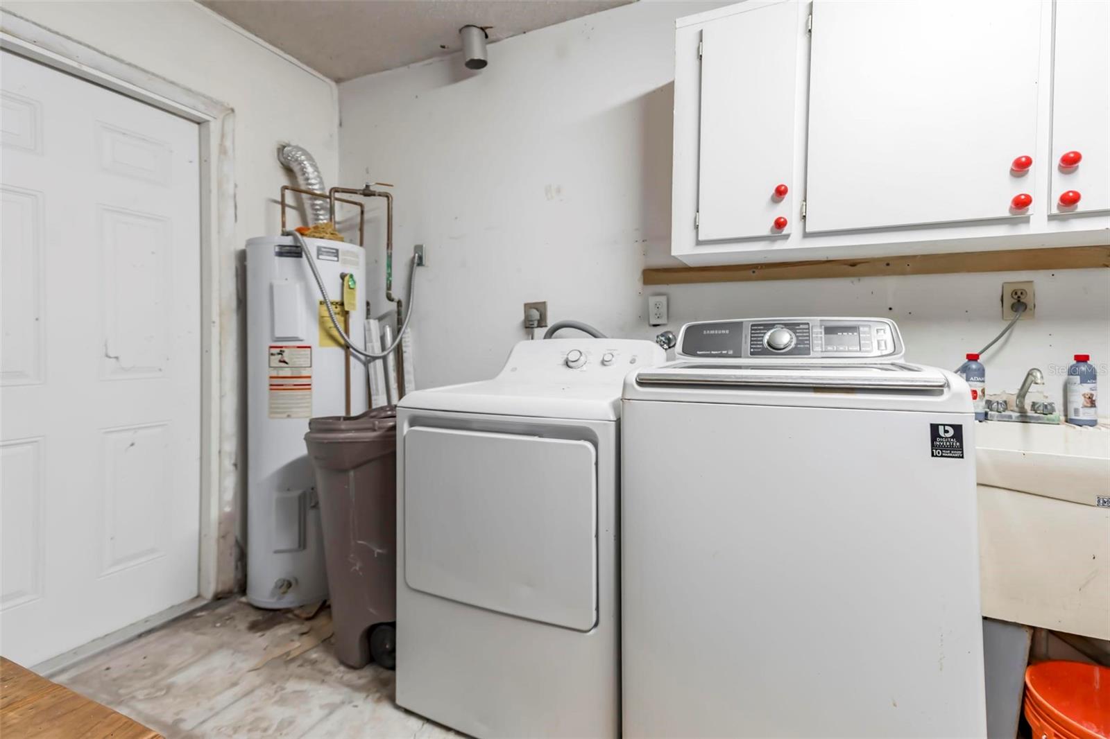 CHEVY CHASE AMD OF - Residential