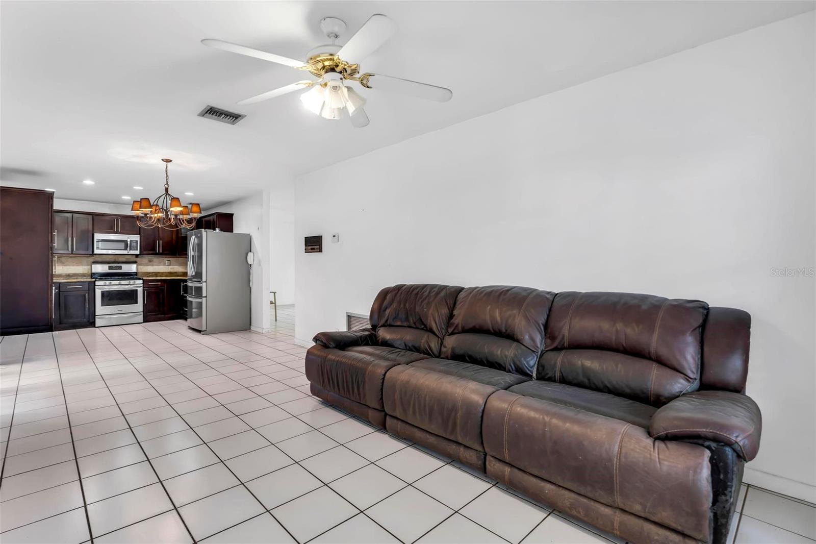 CHEVY CHASE AMD OF - Residential