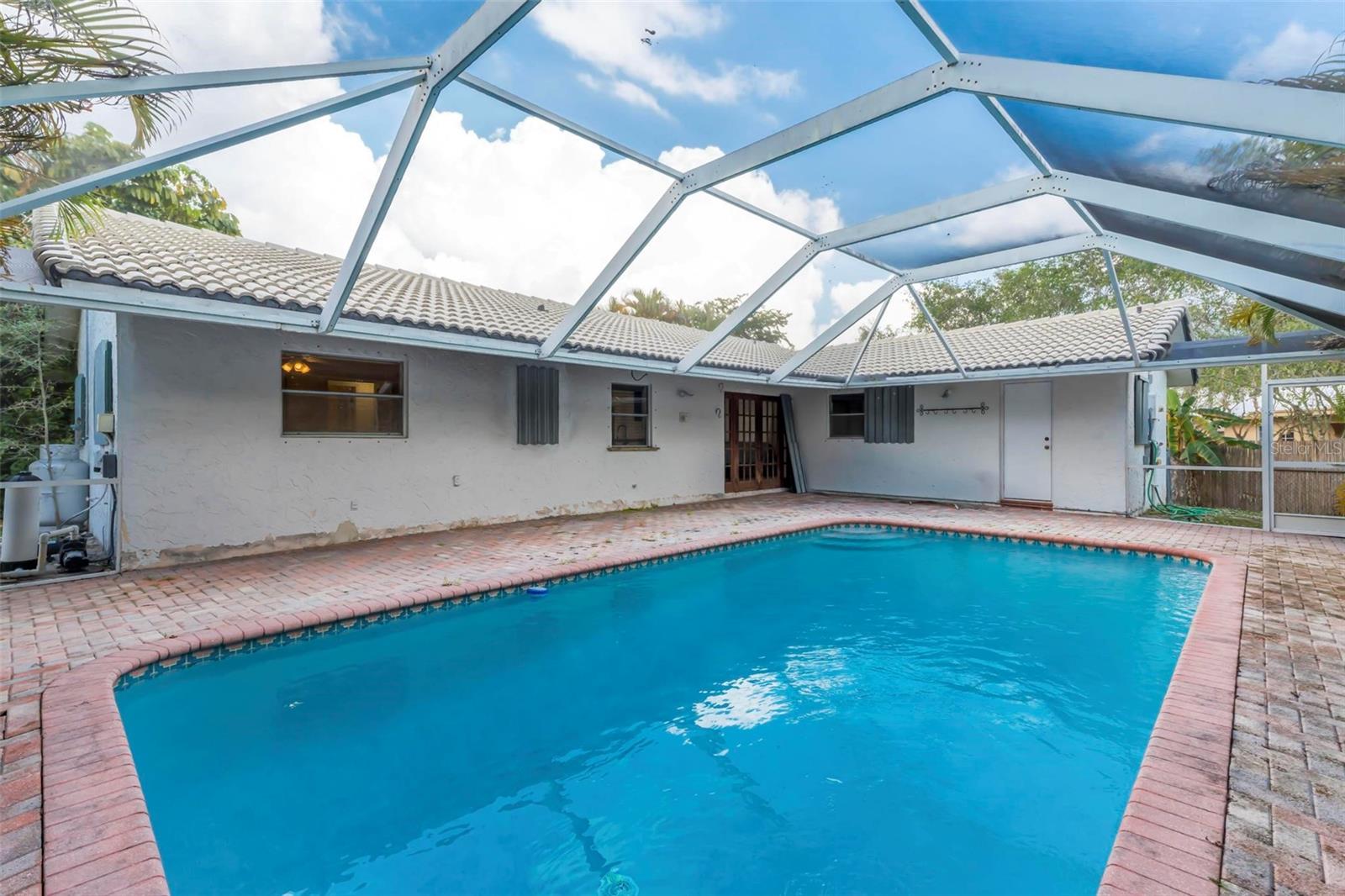 CHEVY CHASE AMD OF - Residential