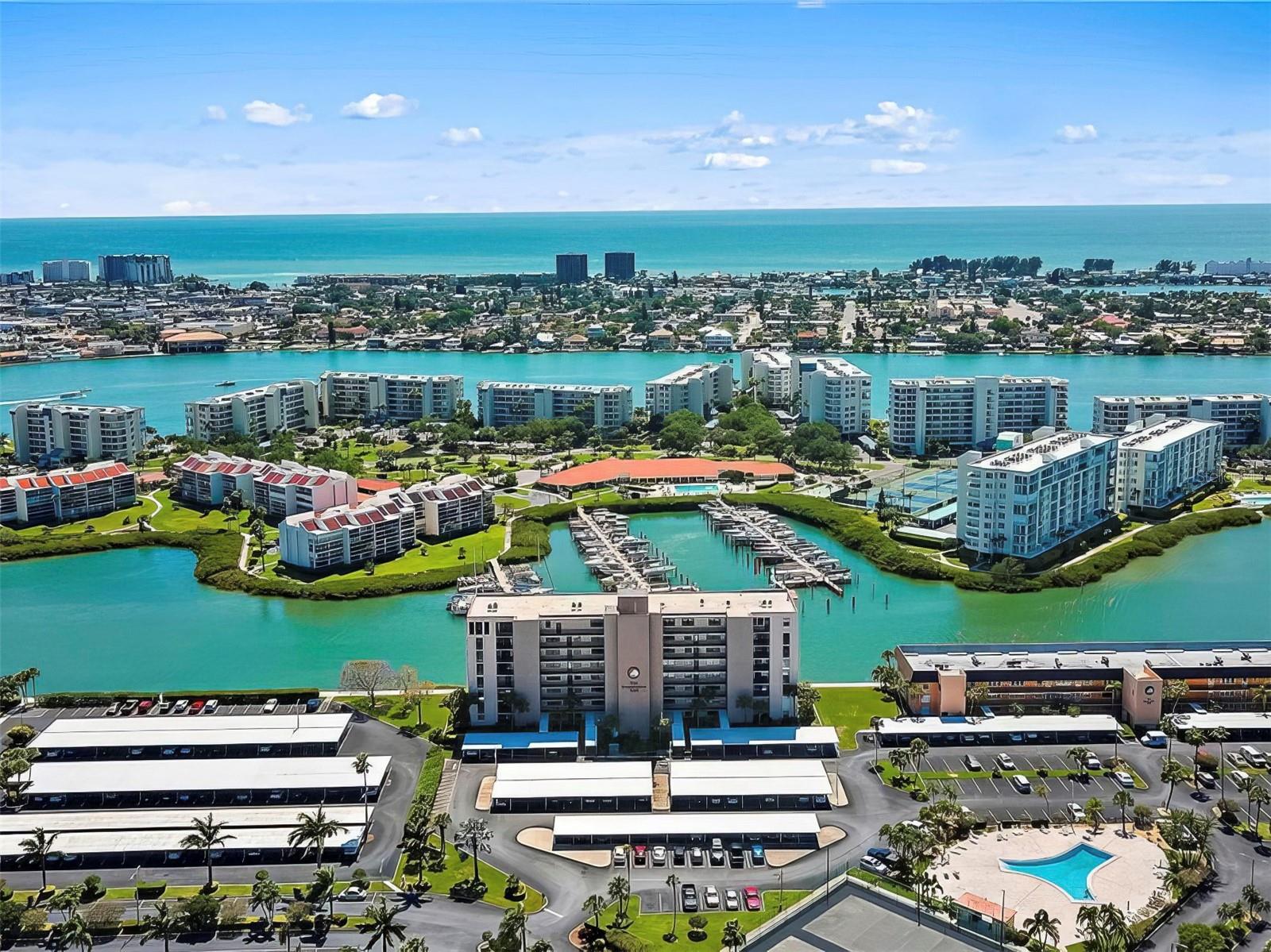 BAY ISLAND GROUP 14 - Residential