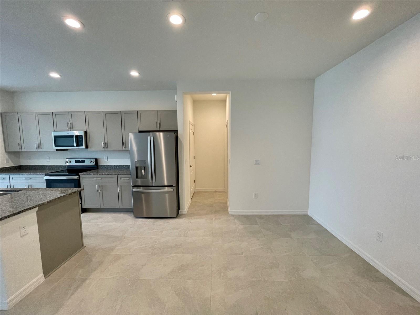 8676 CANYON CREEK TRAIL