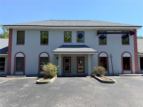 Photo of 1400 W Oak Street #F, Kissimmee, FL 34741 (MLS # S5152298)