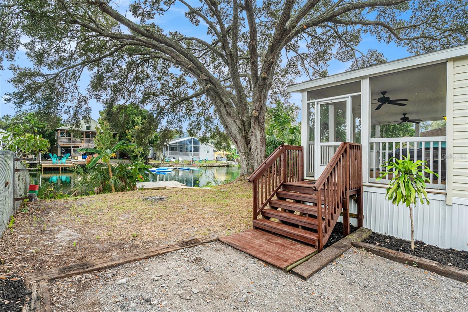 WEEKI WACHEE RIVER RETREATS - Residential