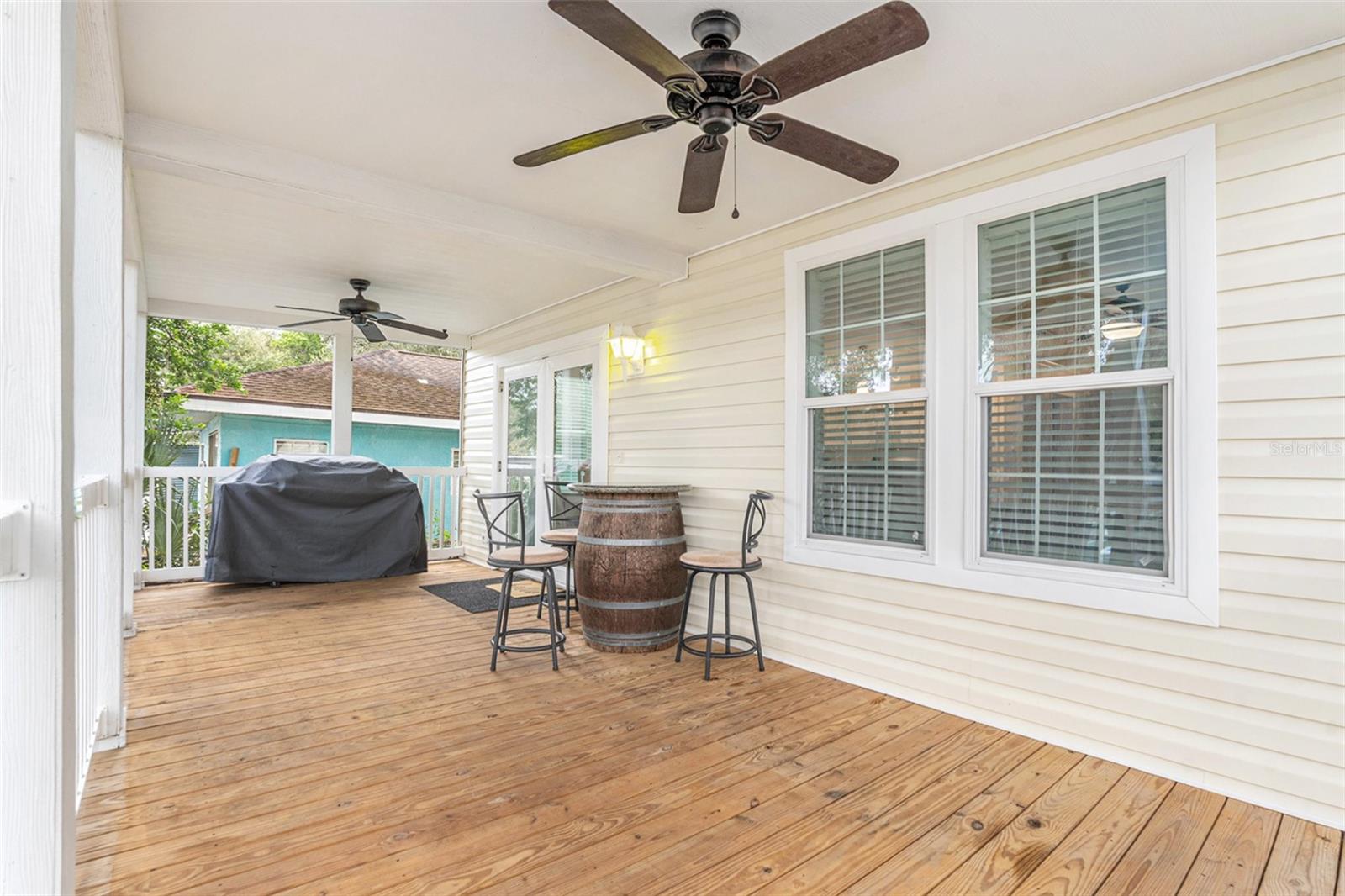 WEEKI WACHEE RIVER RETREATS - Residential