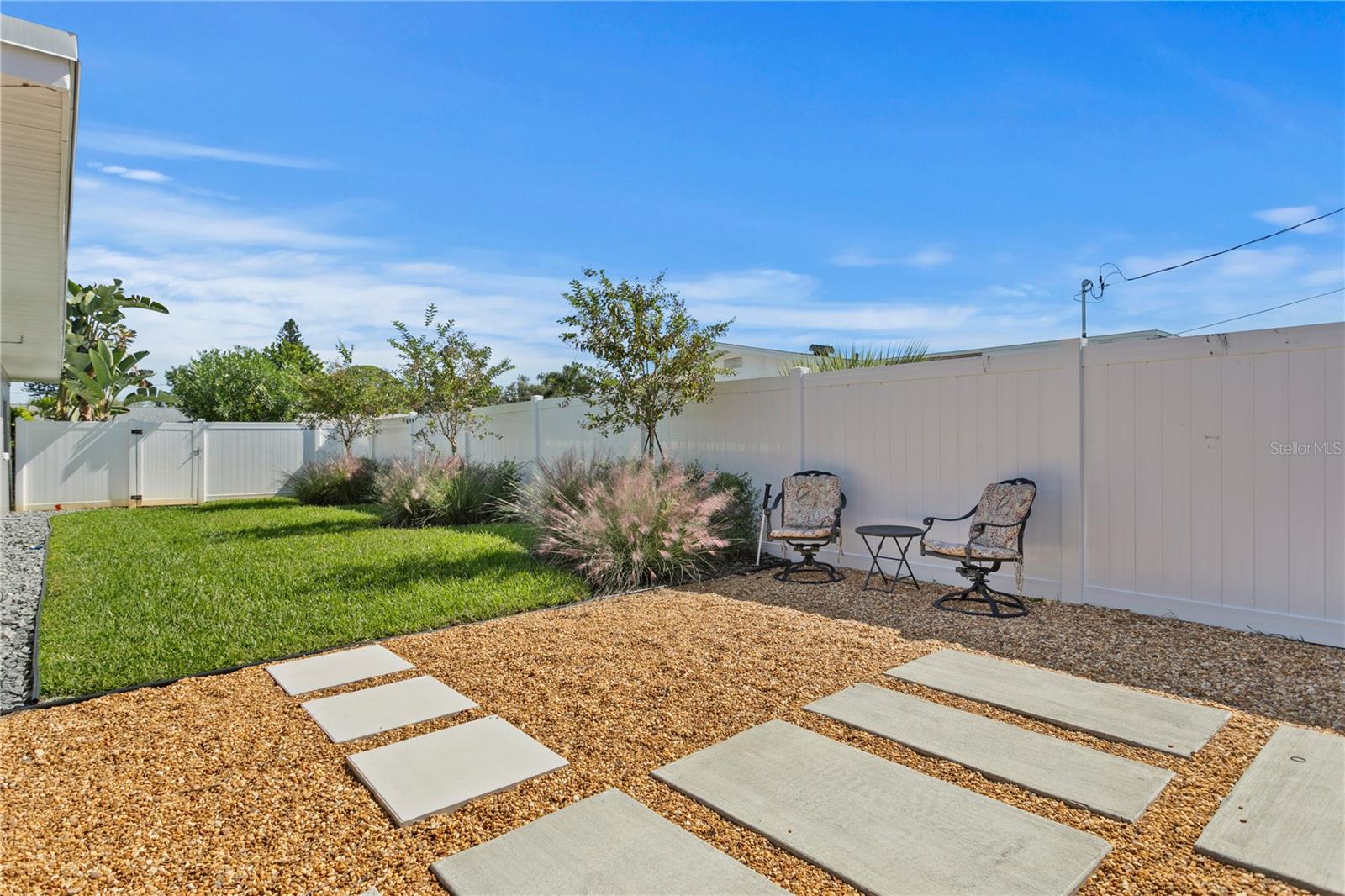 MAXIMO MOORINGS - Residential